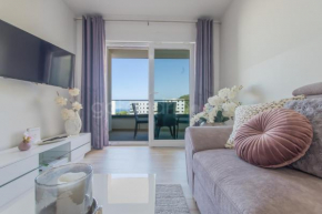 Luxury Sea View Apt Halina